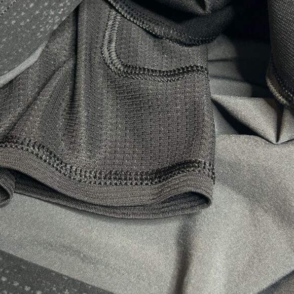 Lululemon T.H.E. Short 9" All Court Texture Deep Coal Black XL - Picture 9 of 10